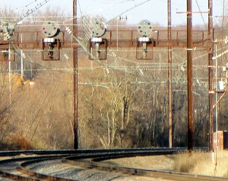 Railroad signals beside the Northeast Corridor in Aberdeen, Maryland, photographed in 2010